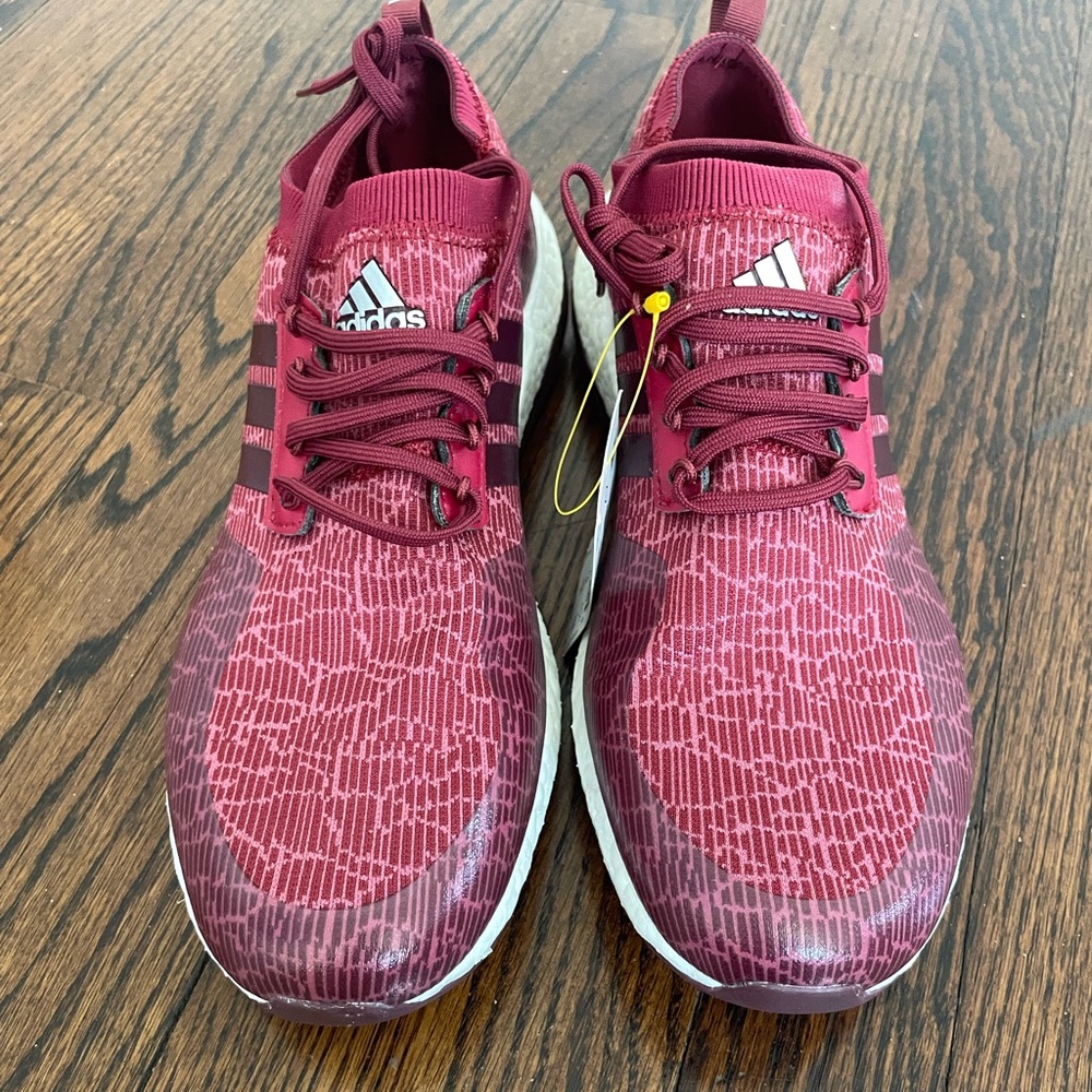 Adidas Women’s PureBoost xG Spikeless Golf Shoes – Maroon – Size 9
